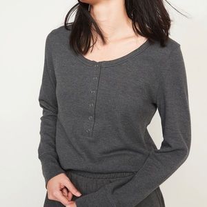 NWT Old Navy Waffle Knit Henley